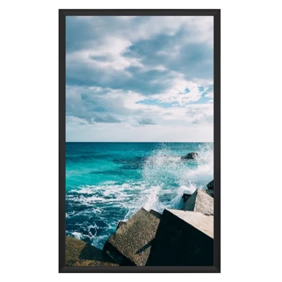 Clip Frame — Neeha Arts